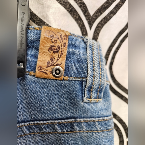 Union Bay Distressed Jeans - Picture 4 of 16